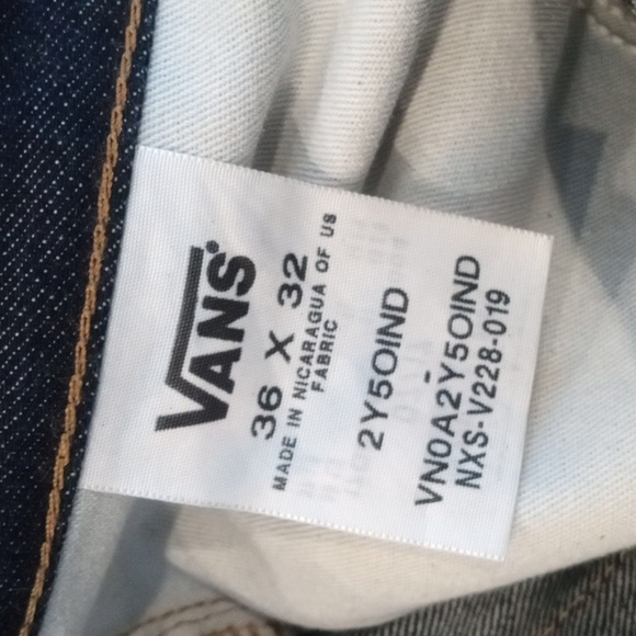 Vans V16 Slim Jeans - Picture 6 of 7
